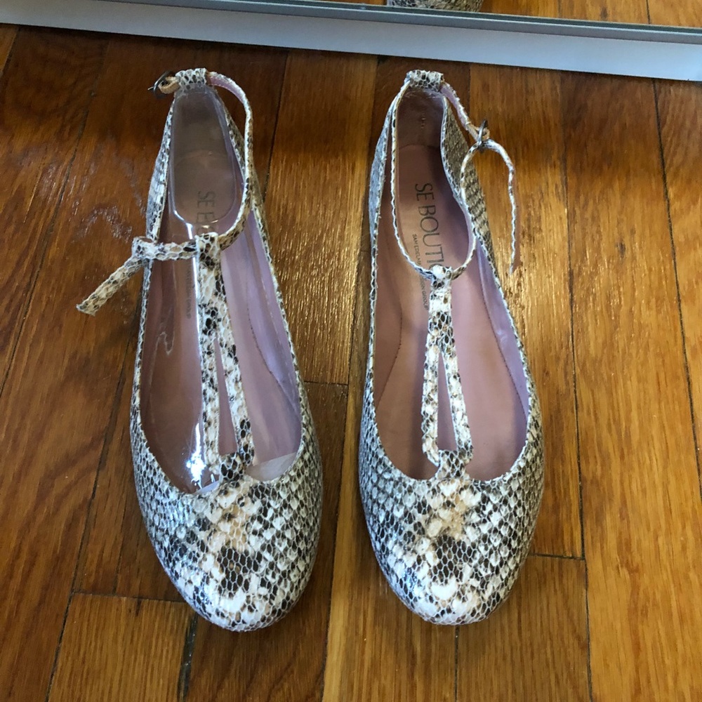 Sam Edelman Boutique flats size 8